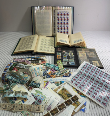 記念切手と普通切手のまとめ約120,000円分